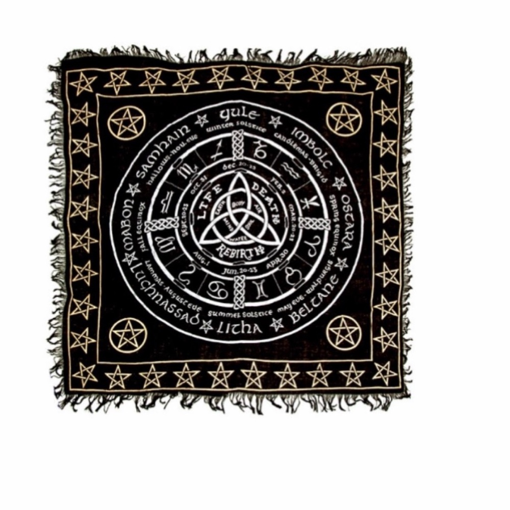 Triquetra Altar cloth
